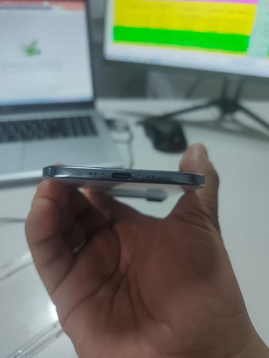 Iphone Air 256gb, blue titan, обмен на флагман