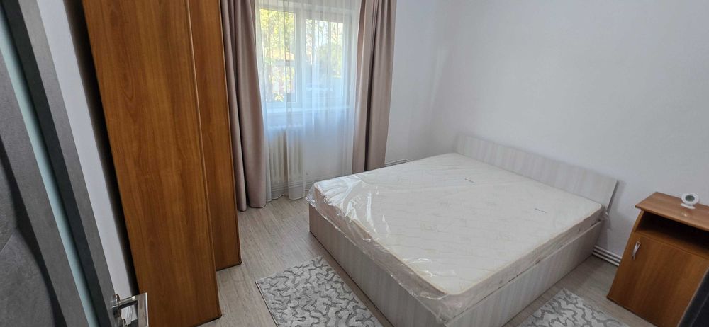 PF ofer spre inchiriere ap 2 cam D et 1 CT Renovat recent mobilat utilat zona Garii