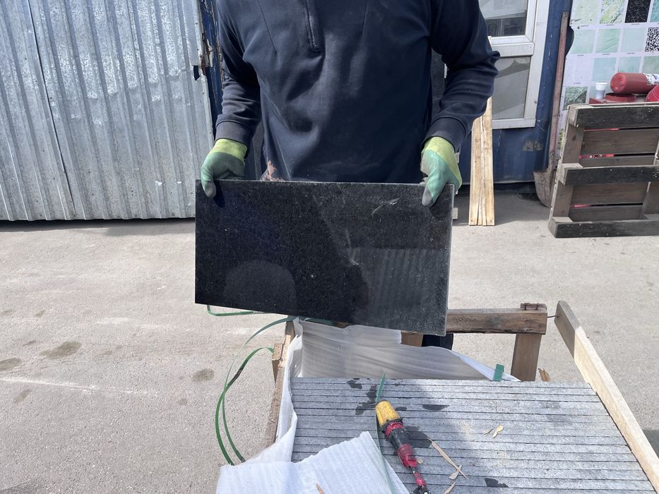 Гранит черный габро