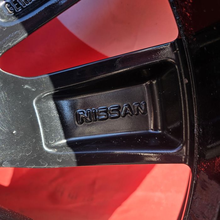 Оригинални джанти Нисан, Рено 19 цола гуми 225 45 19