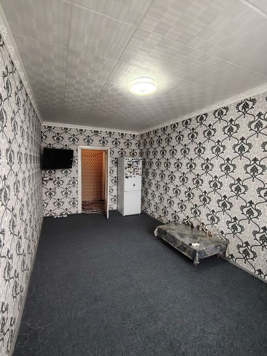 Kvartira sotiladi 2-3 xona