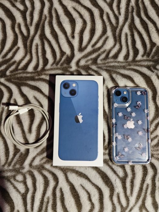 iPhone 13 128GB Blue
