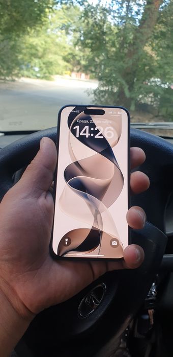 Продам IPhone 15 pro