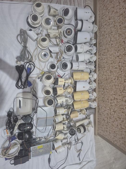 Камеры видеонаблюдения и другое