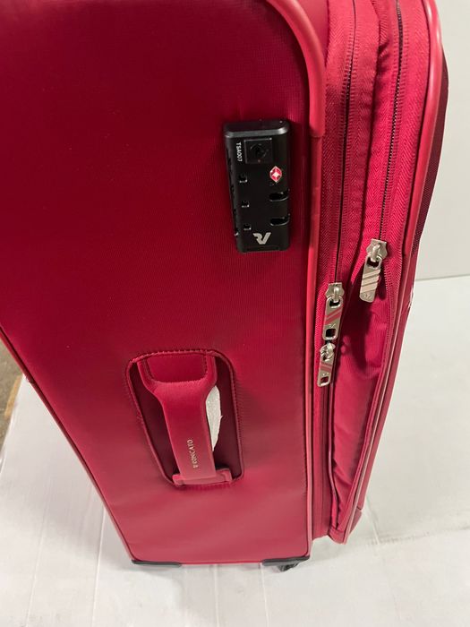 Комплект от два куфара Roncato