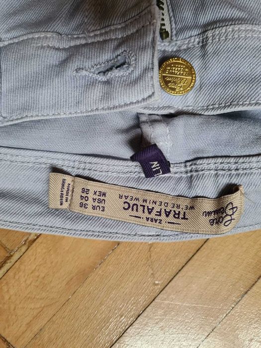 pantaloni de blugi dama