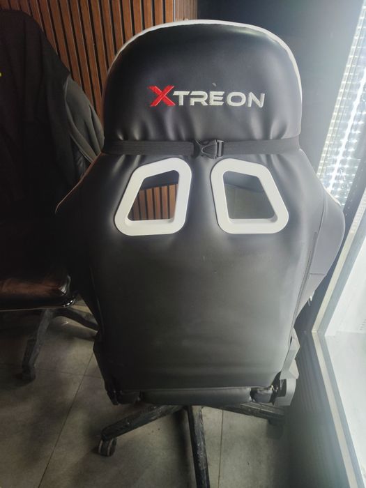 Игровое кресло Xtreon