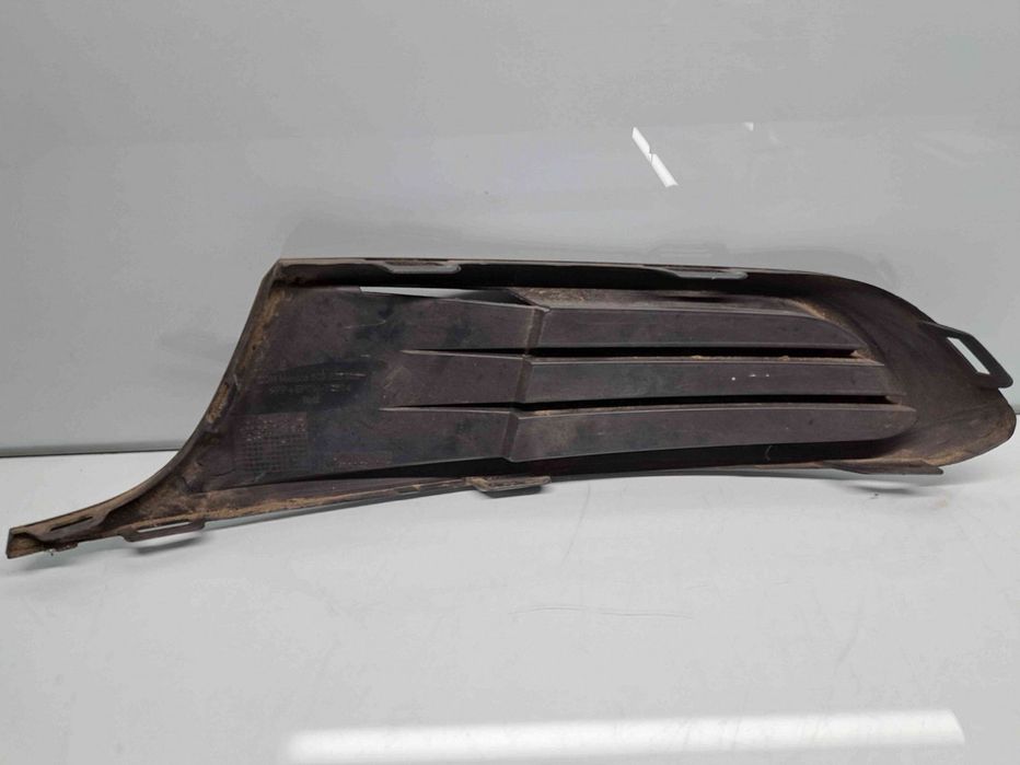 Grila bara fata Volkswagen Jetta 4  (6Z) [Fabr 2011-2017] 5C6853666