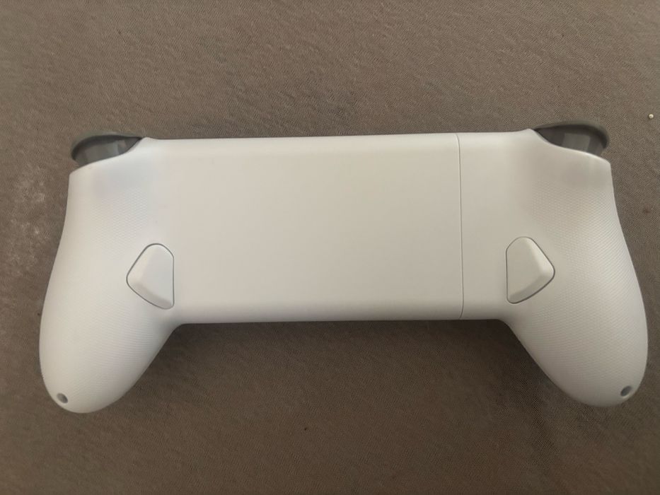 Продавам джойстик за телефон + VR очила