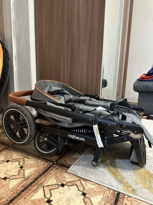 Продам детскую коляску