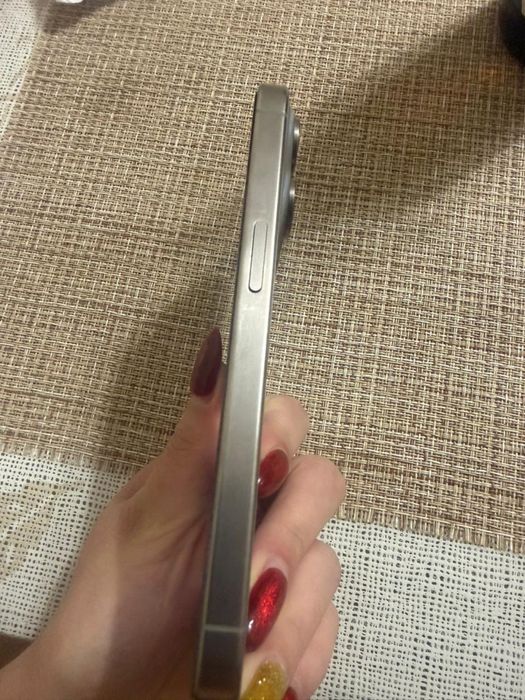 Продаю Apple iPhone 15 Pro Без ремонта!