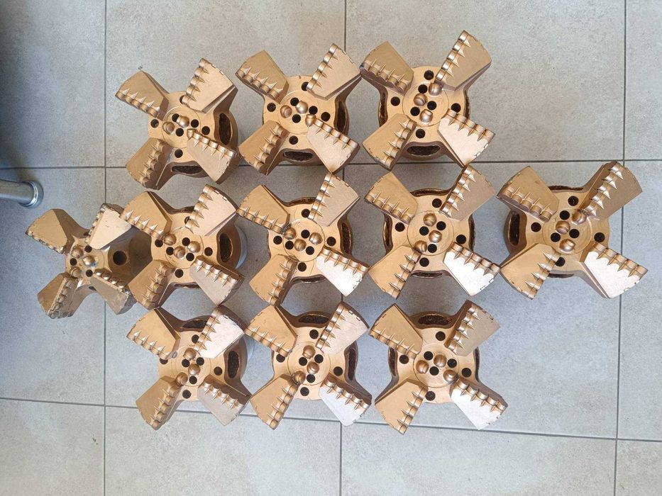 Глава, корона, длето, пика за сондиране