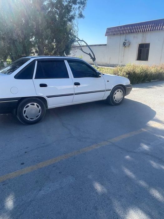 Neksiya 1 kiraska radnoy 4 ta yumwoq balon kenvod kalonka 700 talik