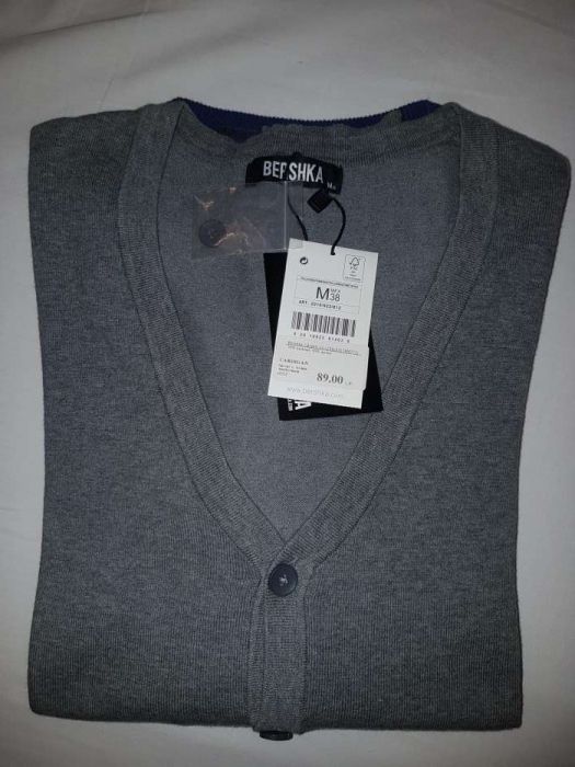 Bluza-Pulover-Cardigan Bershka-(bluza,vesta,tricou,hanorac,jerseu)