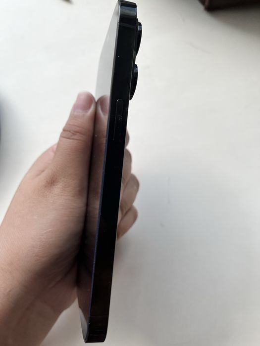 Продаю iphone 14 pro, все в хорошем состояние.