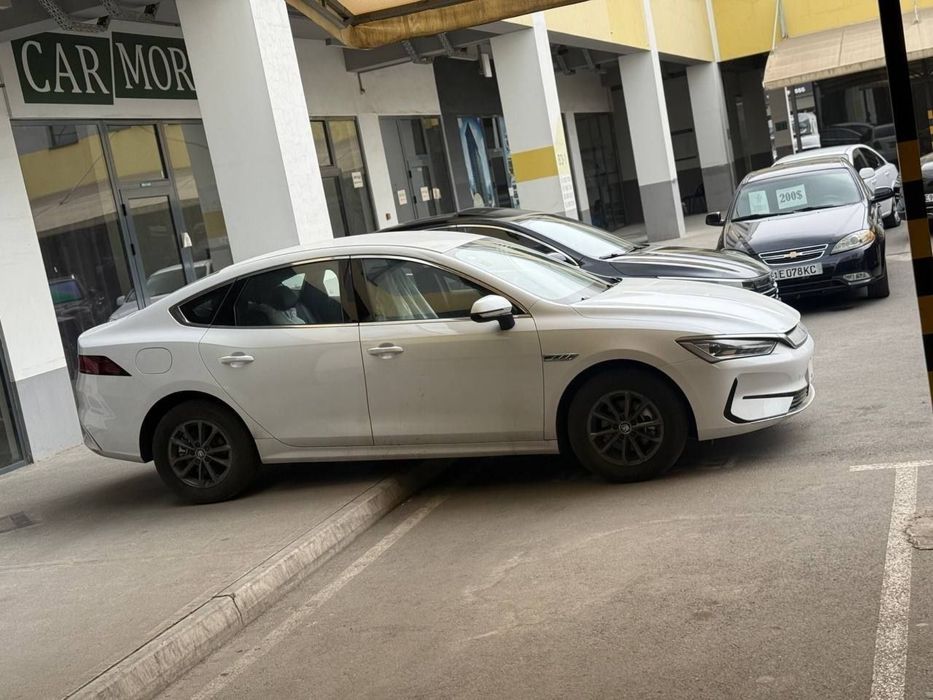 BYD Qin EV 2025 — 3