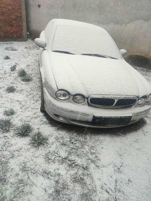 Jaguar x tipe mtotr 2.0benzina masina dusa din Austria