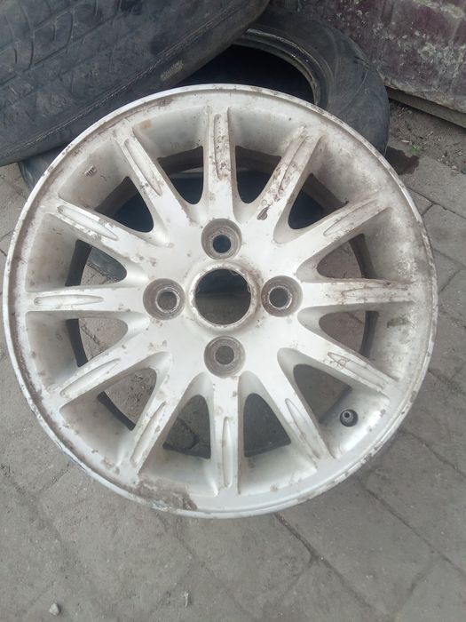 Продам диски на 15