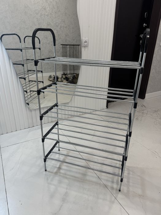 Продаю этажерку для обуви(полочка для обуви,обувница)