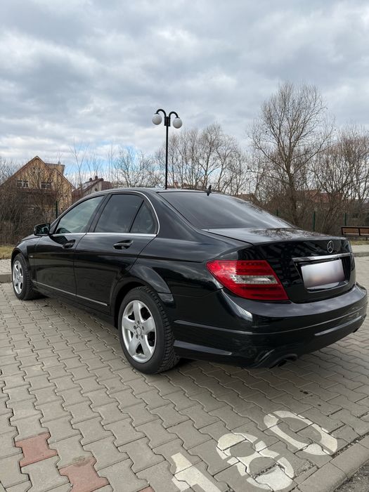 Mercedes w204 AMG, distributie schimbata