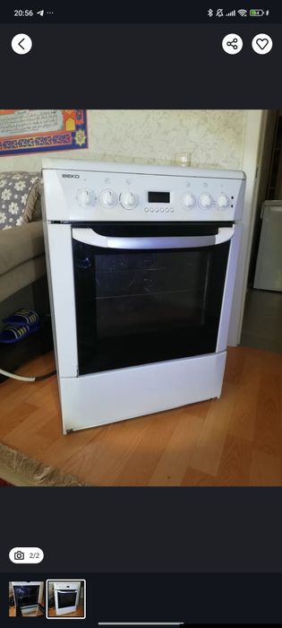 Элкектро плита в хорошем состоянии