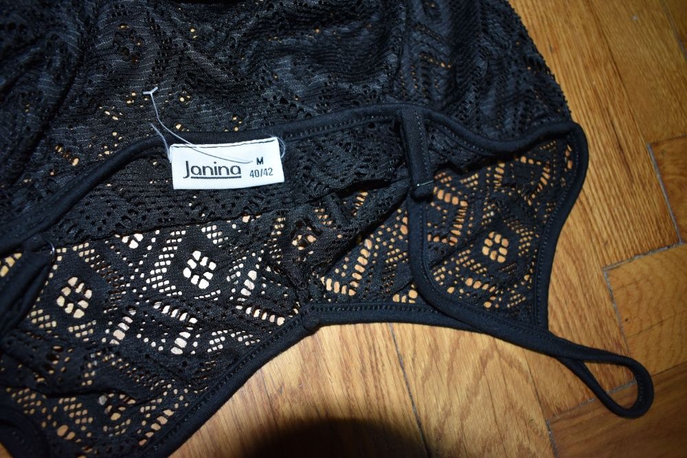 Salopeta din dantela Janina