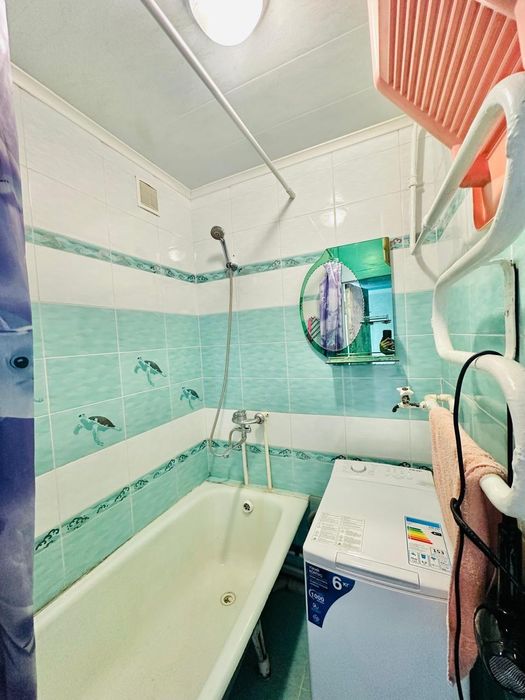 Продам 2хком квартиру район маг.Северный.