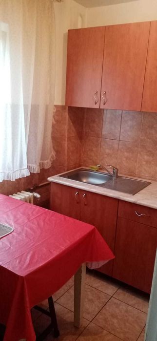 Garsoniera confort 1 de inchriat 170 euro zona Vlaicu