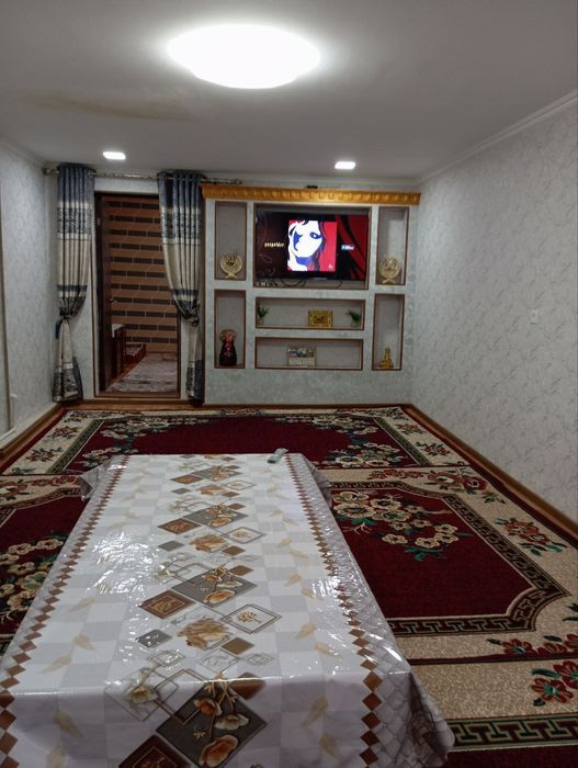 Кибрай Узумзор мфй 6 сотох  6 хона срочно келишамиз