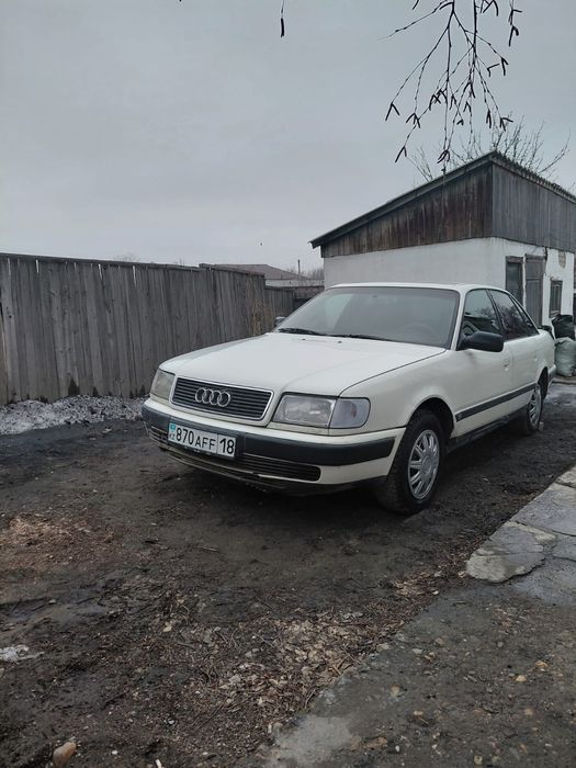 Продам Ауди 100с4 2.0