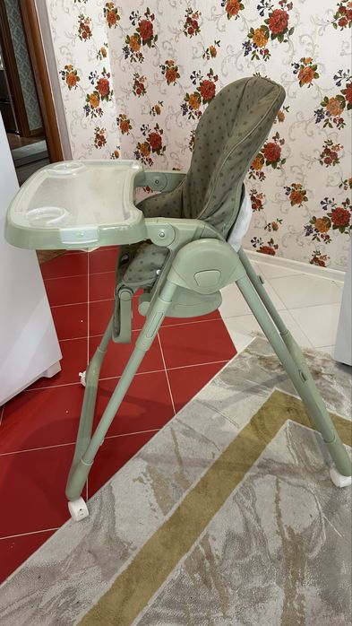 Стул для кормления