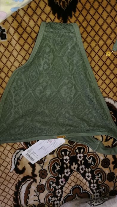 Продам срочно новый