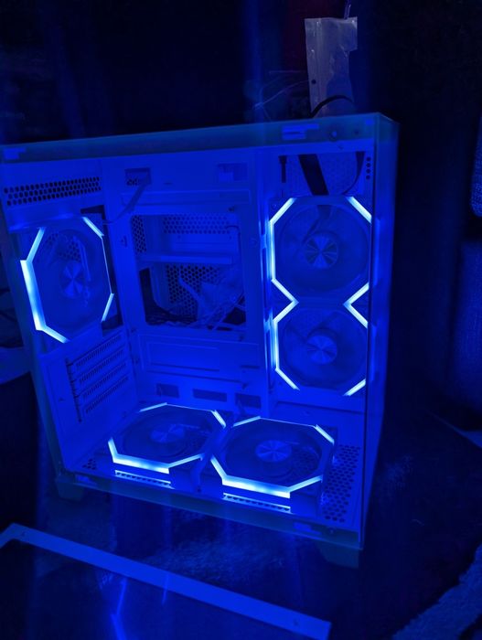 Sigilat‼️Gaming 5 ventilatoare cu telecomanda plus sursa 600w !