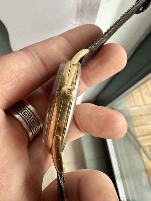 Ceas Cyma mecanic jumbo vintage