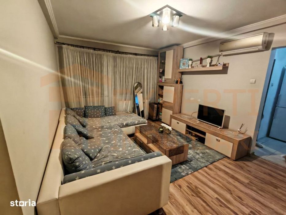 Apartament 2 camere de vanzare, complet utilat si mobilat, in Centru -