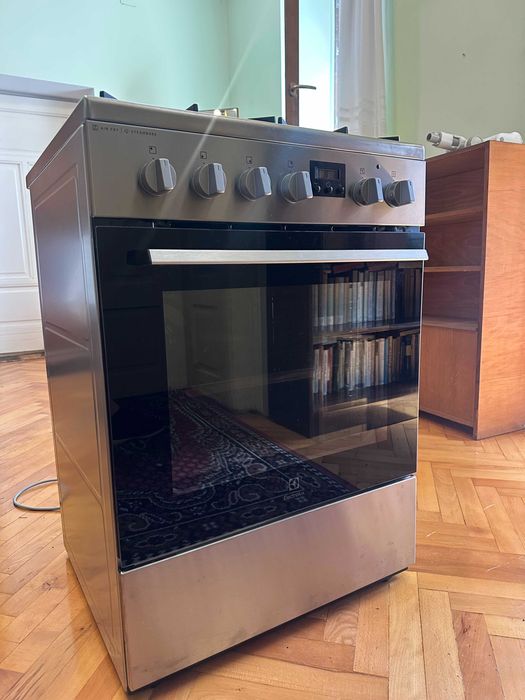 Aragaz mixt SteamBake AirFry 60 cm inox antiamprentă cu 4 ani garanție
