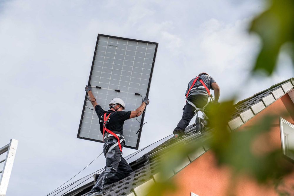 Montaj Panouri Fotovoltaice, dosar prosumator, pret 200Euro/kw