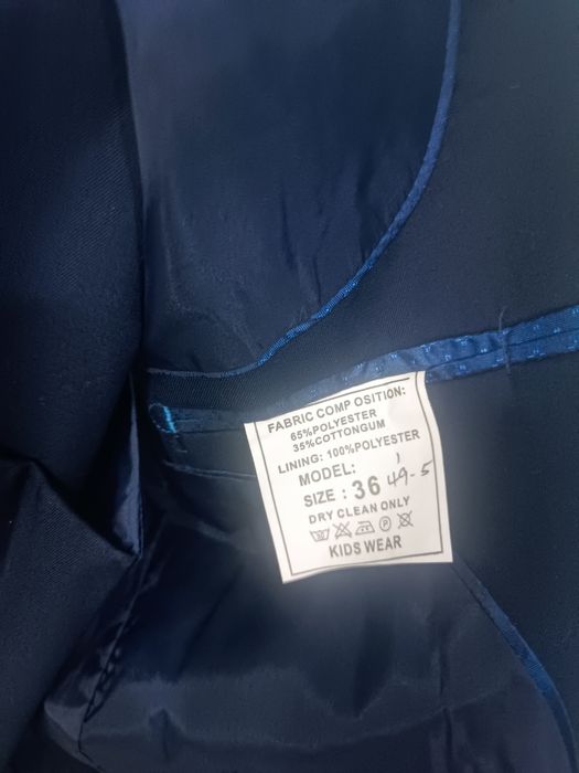 Продам костюм на подростка