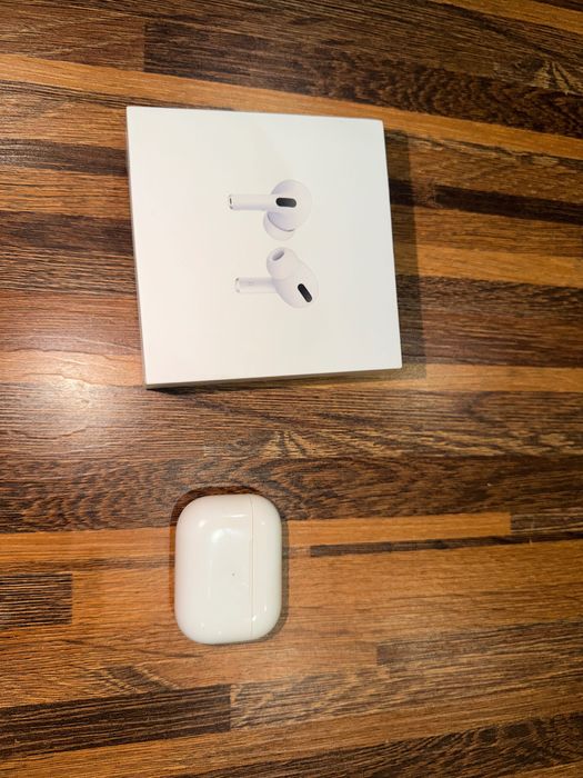Airpods Pro 1 поколение
