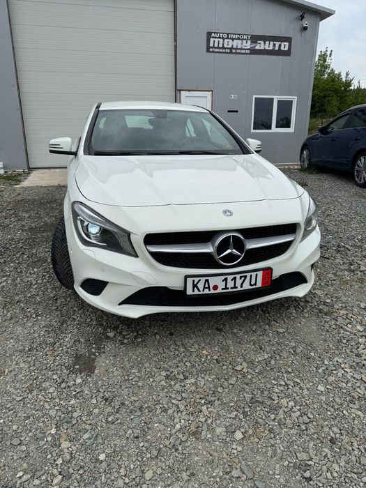 Mercedes-Benz CLA 180
