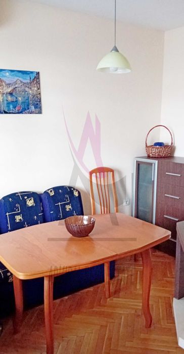 Дава се под наем Четиристаен апартамент в Варна, Възраждане 1 - 105 кв.м за 562 € - Снимка #1