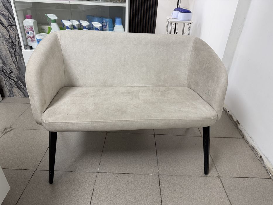 Срочно продам салонные мебели