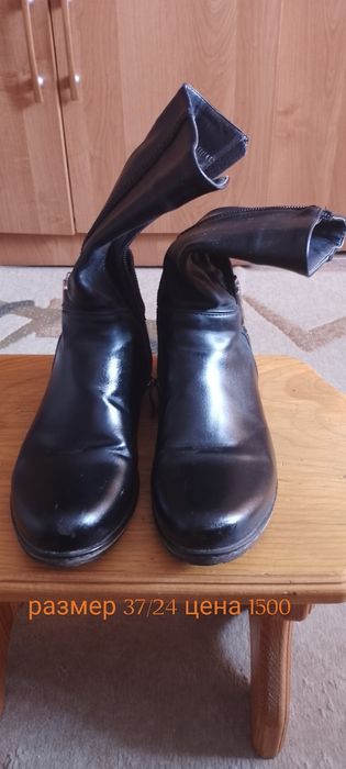 Продам обувь для девочек