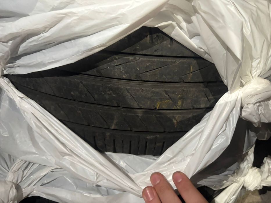 Летняя резина 245 45 R19