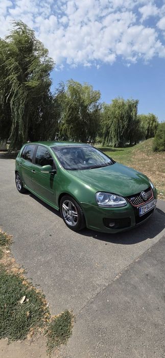 VOLKSWAGEN Golf 2004 — imagine 4