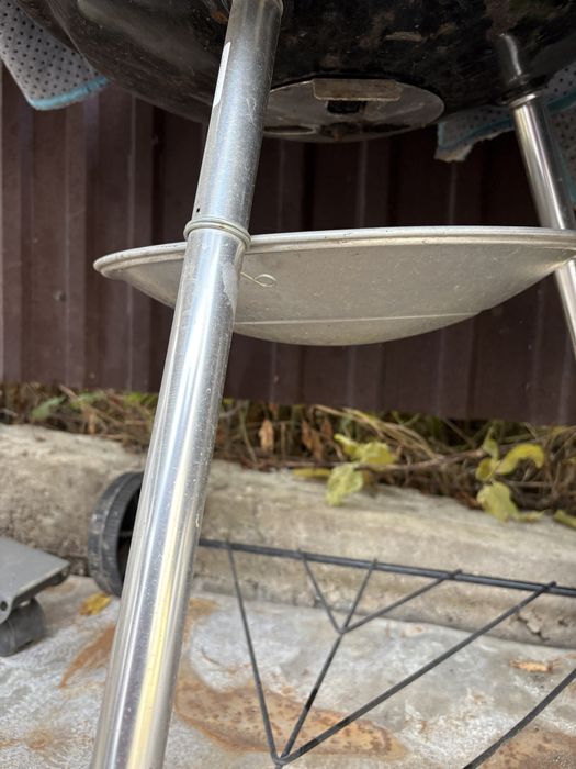 Угольный гриль Compact Kettle