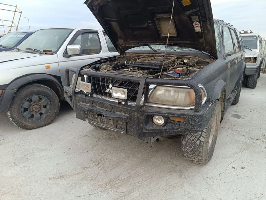 Dezmembrez Mitsubishi pajero sport 2.8td(4m4a) 2.5 (4d56) și 3.0v6