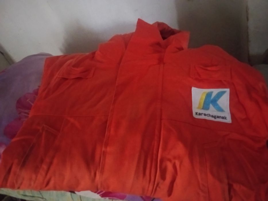 Продам зимнюю куртку
