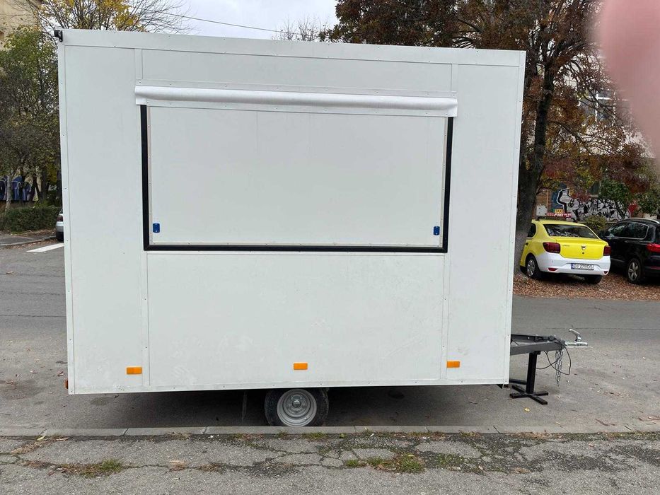 Închiriere rulotă cafea — complet echipată (termen lung)