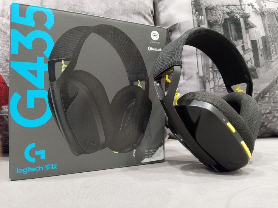 Продаю наушники Logitech G435 Lightspeed Wireless Gaming Headset